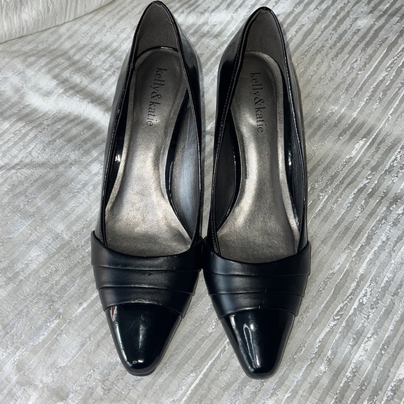 Kelly & Katie Black Patent Leather Stiletto Shoes / Heels Size 8.5, 3” Heel - Picture 5 of 16
